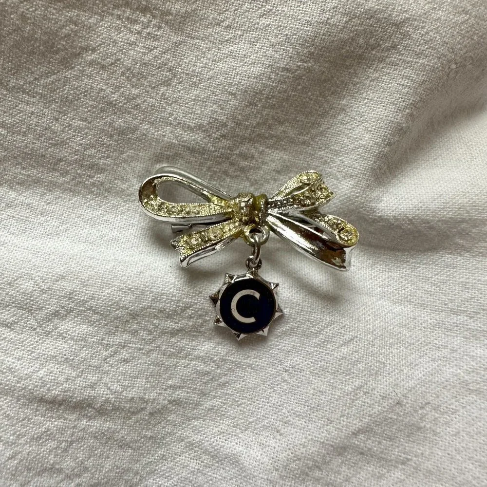 Civitan International Rhinestone Bow and Charm Member Pin - Picture 4 of 5